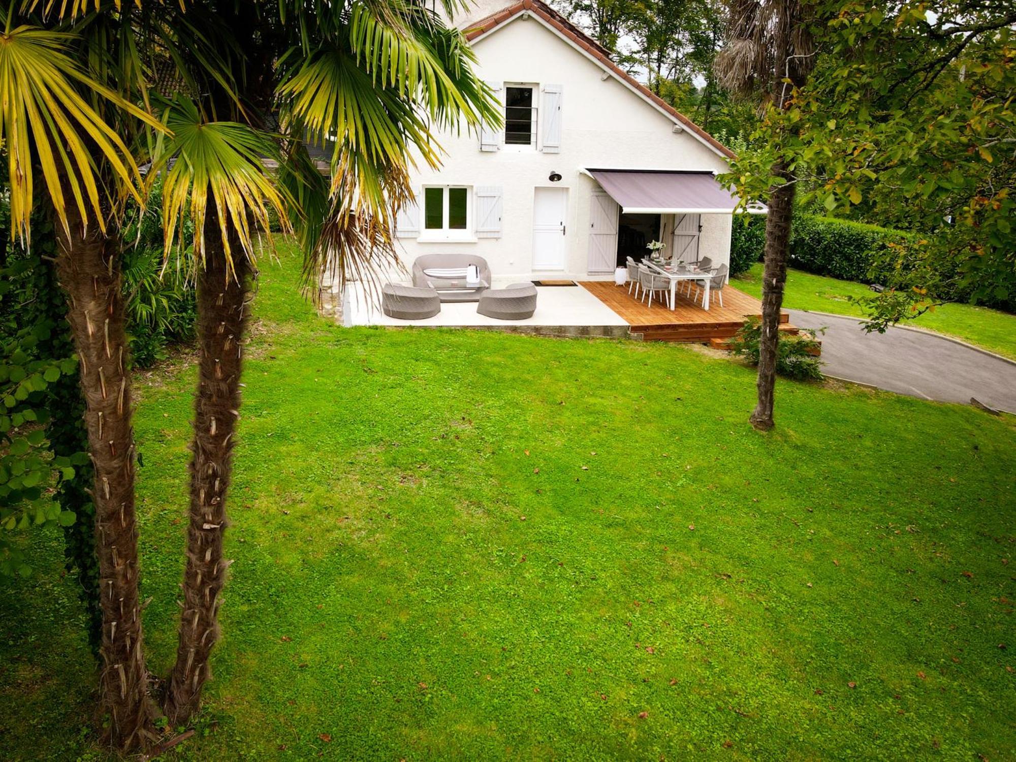 Jolie Petite Maison - Entre Mer, Montagne, Espagne Jurançon Exteriör bild